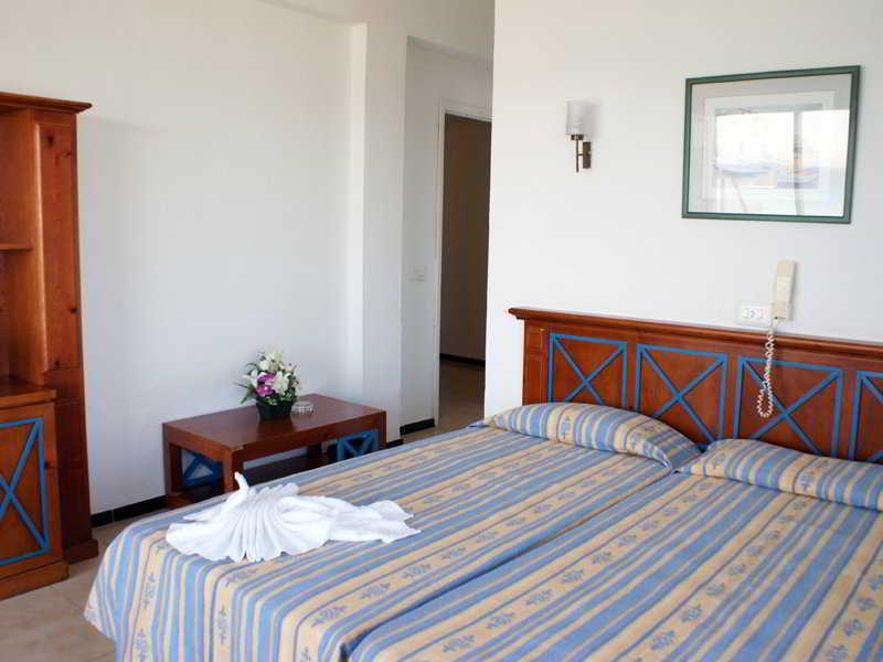 Hotel Goya Cala Millor  Exterior foto